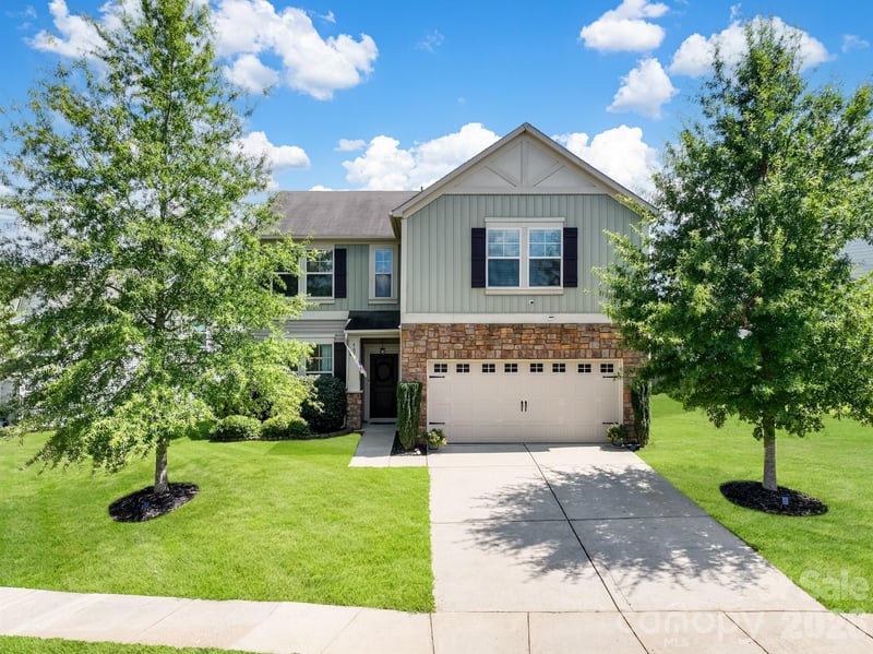 4626 Gibbons Link Road, Charlotte, NC - 4 beds, 2.5 baths, 2,359 sqft - $428,000
