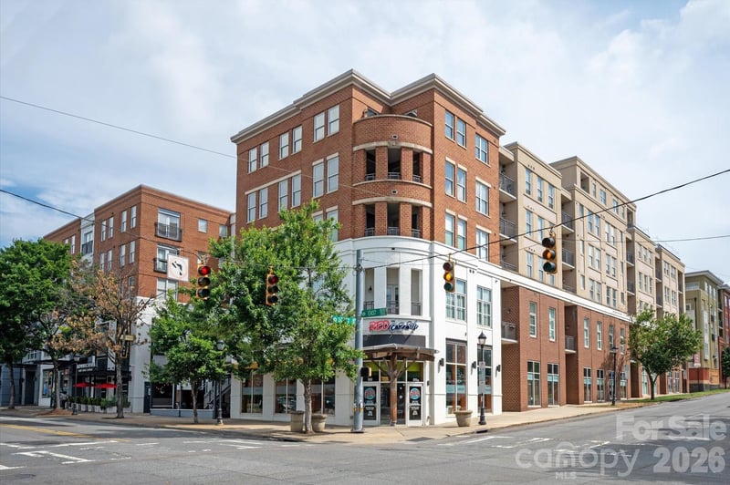 1315 East Boulevard Apt 407, Charlotte, NC - 2 beds, 2 baths, 1,055 sqft - $450,000