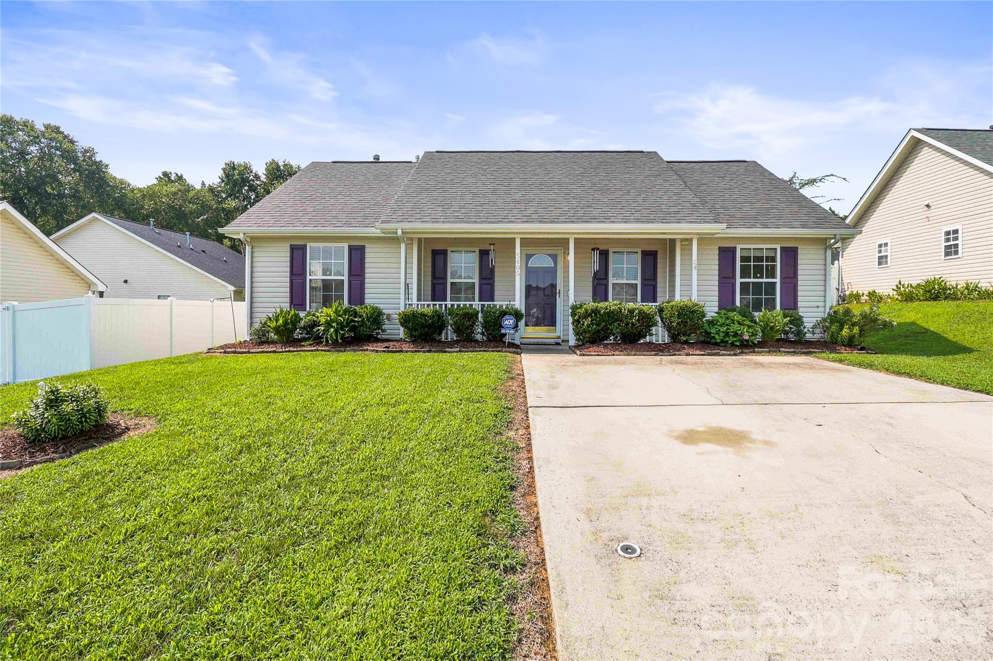5405 Katherine Court, Dallas, NC. property listing photo