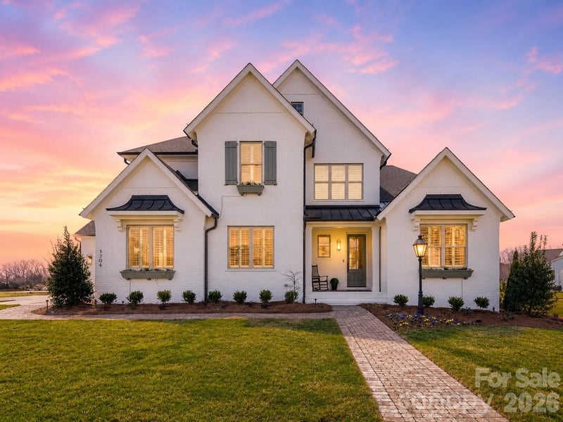 6535 Cashion Road, Huntersville, NC - 4 beds, 4.5 baths, 3,894 sqft - $1,618,600