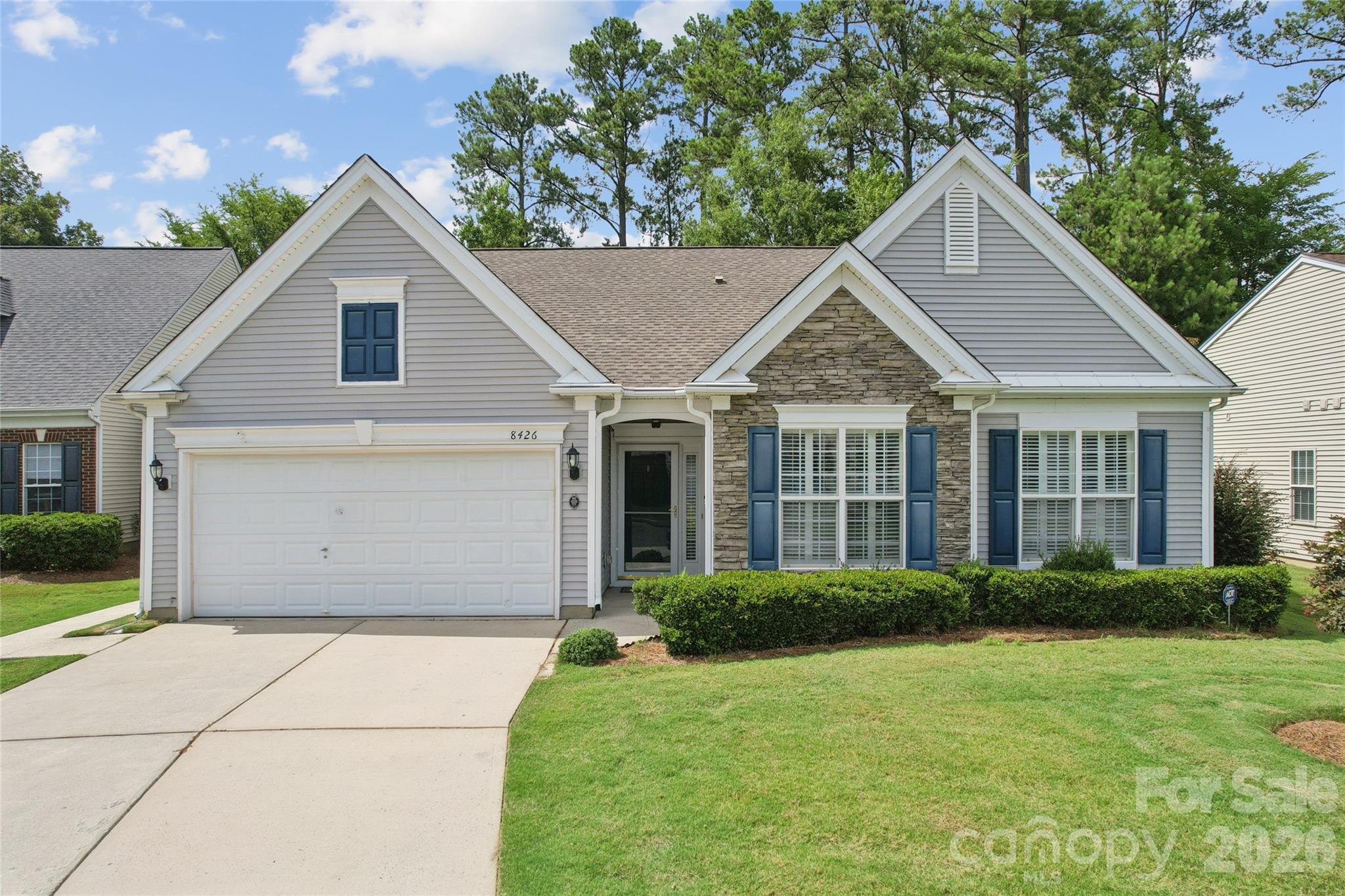 8426 Heron Glen Drive, Charlotte, NC. property listing photo