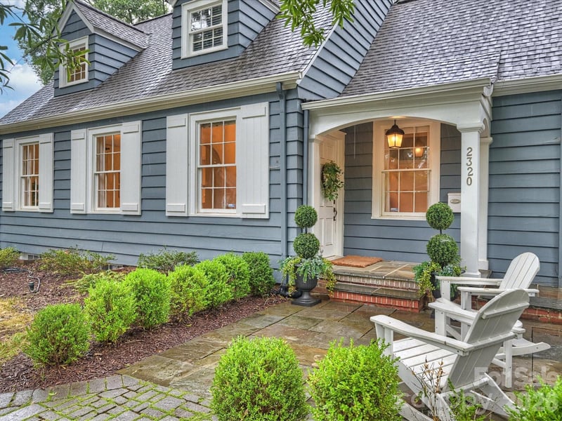 2320 Belvedere Avenue, Charlotte, NC - 4 beds, 3 baths, 2,713 sqft - $1,295,000