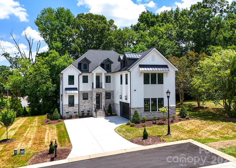 9420 Greyson Ridge Drive, Charlotte, NC - 4 beds, 4.5 baths, 3,605 sqft - $1,650,000