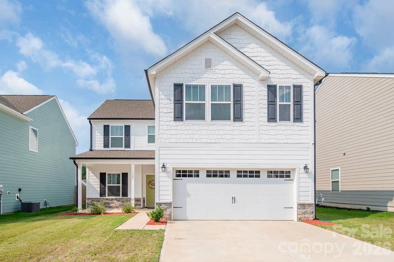 135 Aspire Circle, Wingate, NC - 3 beds, 2.5 baths, 2,130 sqft - $350,000