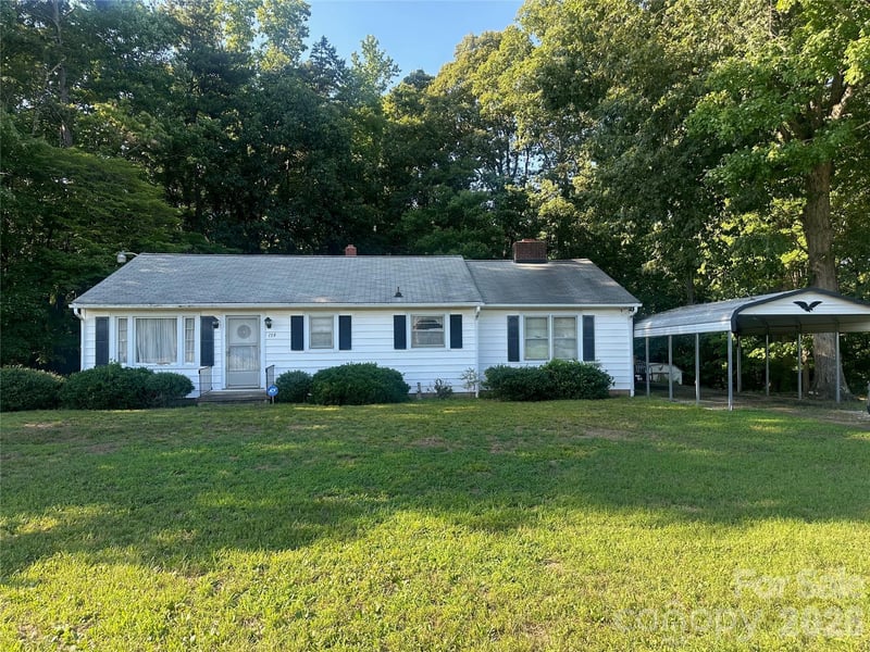 159 Richard Drive, Winston Salem, NC - 3 beds, 1.5 baths, 1,463 sqft - $299,900
