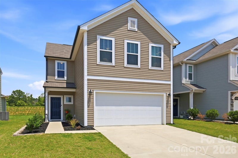 517 Willamette Drive, Salisbury, NC - 3 beds, 2.5 baths, 1,810 sqft - $325,000