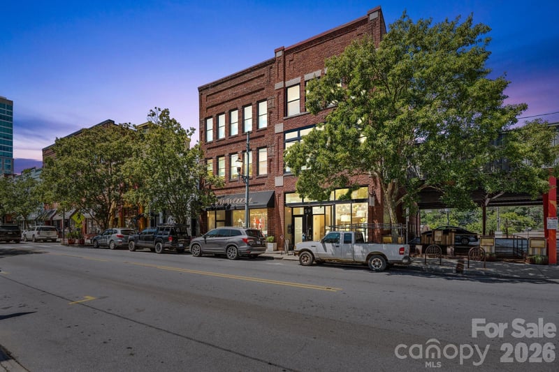 57 Broadway Street A & 101, Asheville, NC - 2 beds, 2 baths, 2,282 sqft - $1,350,000