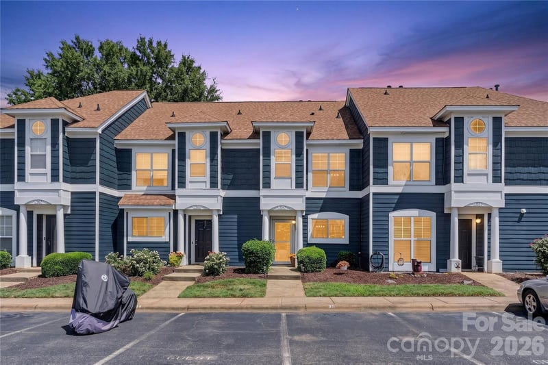 17569 Tuscany Lane, Cornelius, NC - 2 beds, 2.5 baths, 1,063 sqft - $310,000