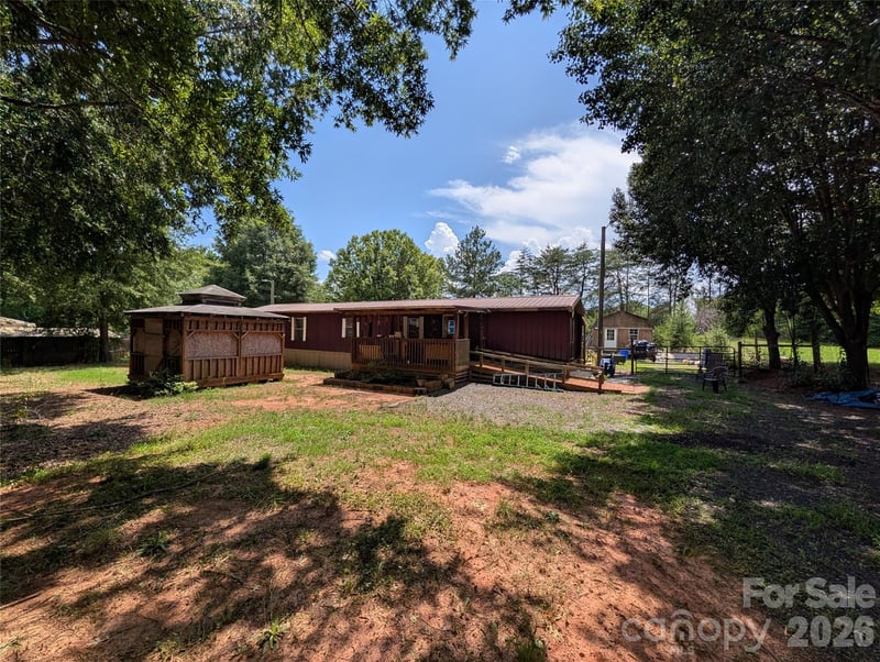 2339 Journeys Pass, Newton, NC - 2 beds, 2 baths, 980 sqft - $150,000