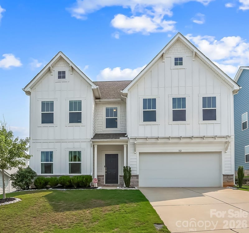 112 Divot Lane Apt 62, Statesville, NC - 3 beds, 2.5 baths, 2,836 sqft - $409,000