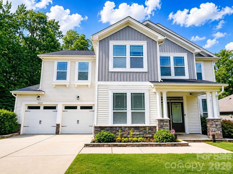 2657 Cheverny Place, Concord, NC - 6 beds, 4.5 baths, 3,352 sqft - $699,900