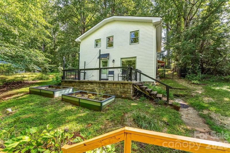 141 Silversteen Drive, Brevard, NC - 3 beds, 2 baths, 1,388 sqft - $350,000