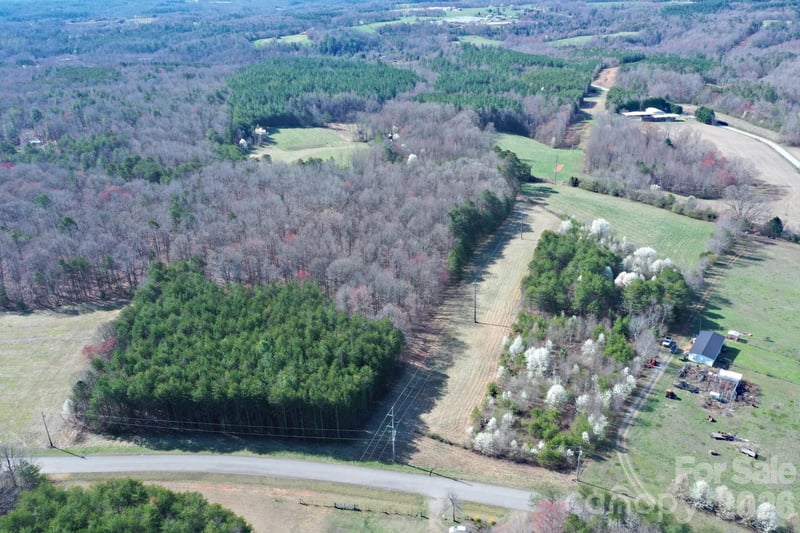 1188 Camp Creek Road, Hickory, NC -  - $198,000