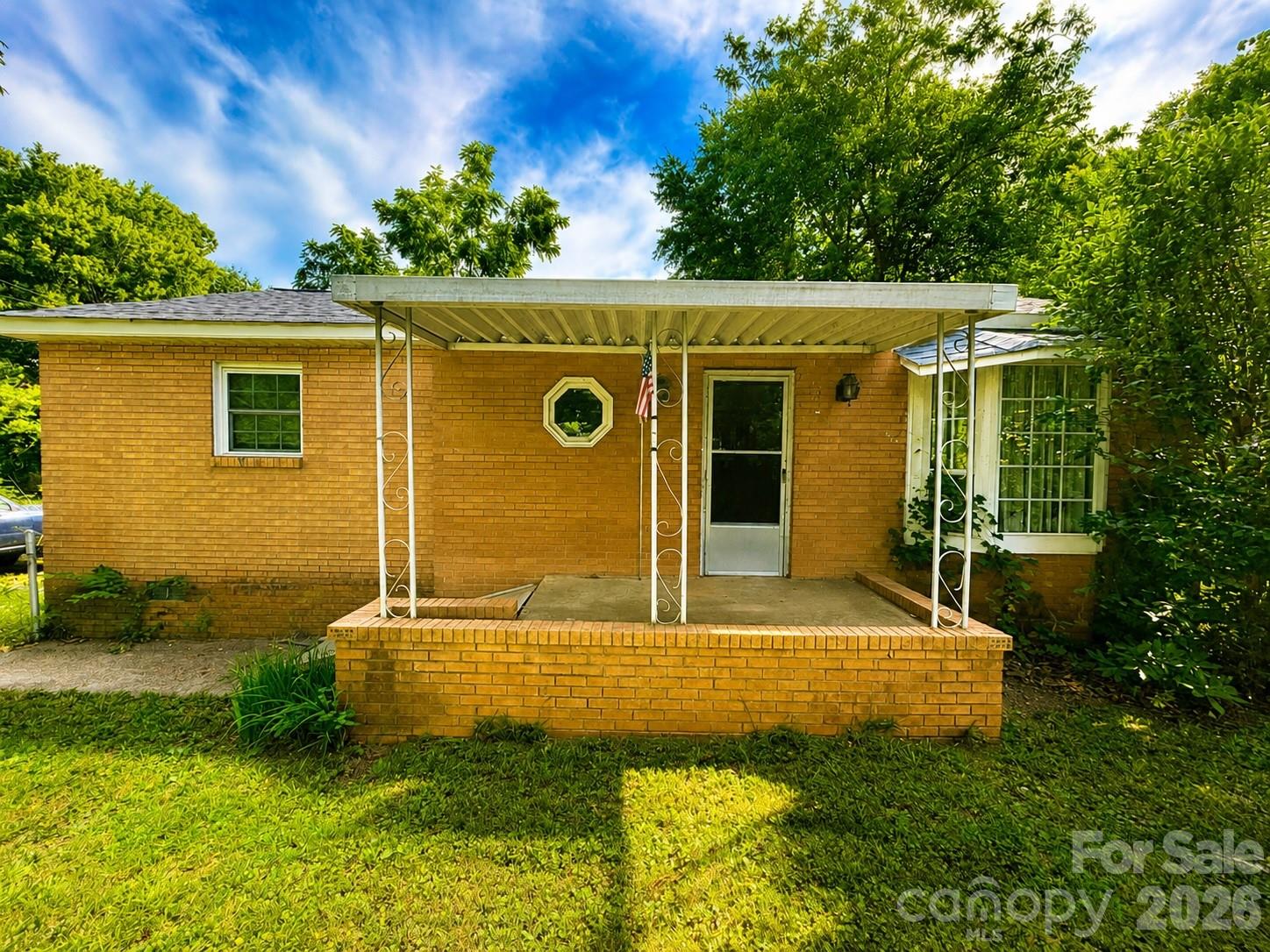 128 E Hilltop Drive, Gastonia, NC. property listing photo
