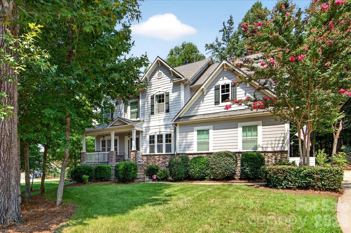 1217 Crofton Drive, Waxhaw, NC. property listing photo