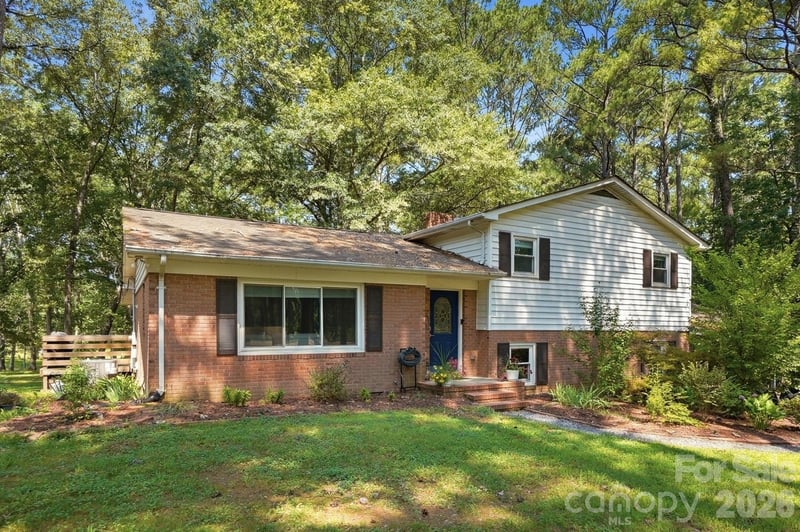 11060 Teresia Lane, Midland, NC - 3 beds, 2 baths, 2,319 sqft - $475,000