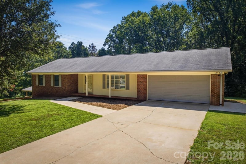 1208 35th Street Place NE Apt 8, Conover, NC - 3 beds, 2 baths, 1,701 sqft - $374,900