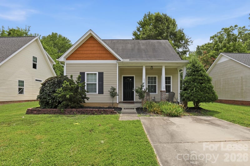 1706 Dallas Avenue, Charlotte, NC - 3 beds, 2 baths - $2,500
