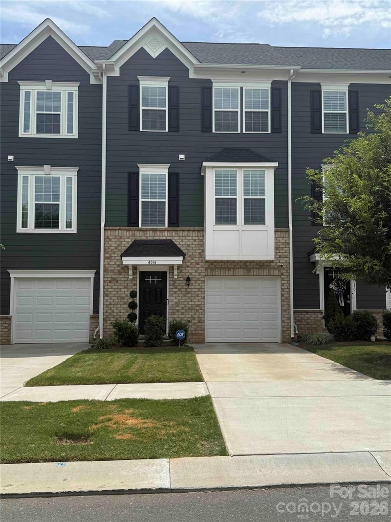 4014 Edenborn Lane, Charlotte, NC - 3 beds, 2.5 baths, 1,770 sqft - $385,000