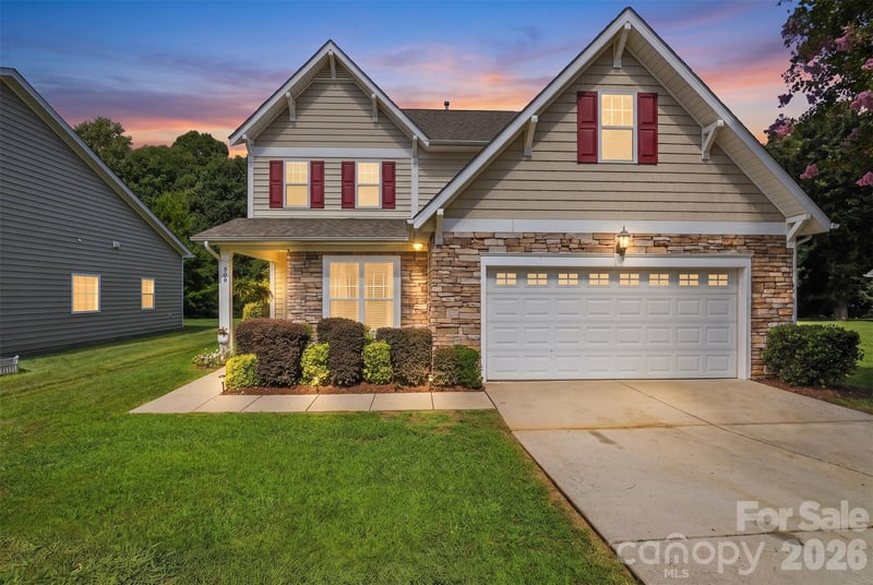 508 Sugar Tree Drive, Rock Hill, SC - 3 beds, 2.5 baths, 1,789 sqft - $385,000