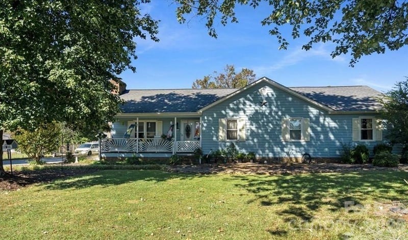 905 Stevens Road, Monroe, NC - 3 beds, 3 baths, 1,851 sqft - $380,000