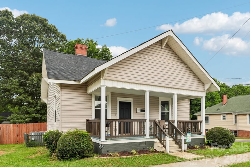 97 Ross Cannon Street, York, SC - 2 beds, 1 bath, 1,115 sqft - $245,000