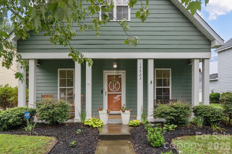 13523 Carleen Way Drive, Charlotte, NC - 3 beds, 2 baths, 1,527 sqft - $365,000
