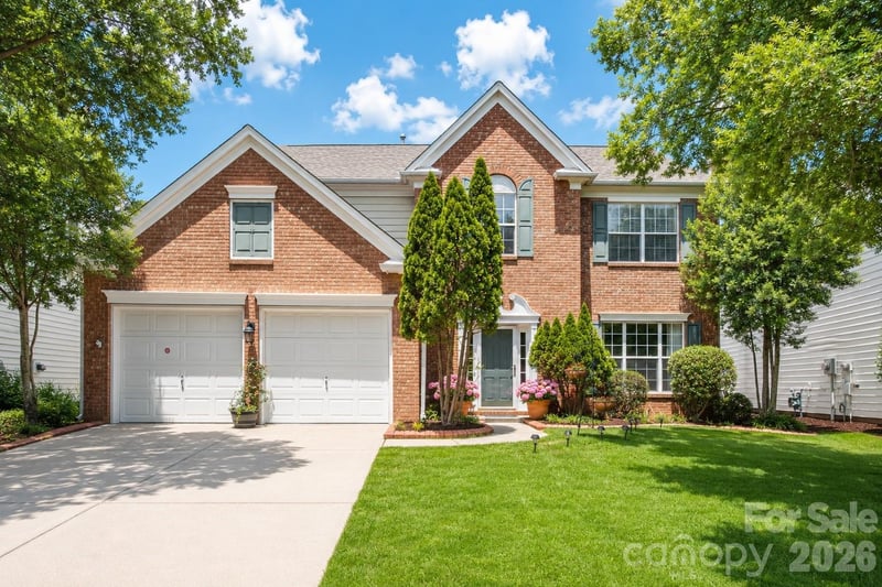 14114 Eldon Drive, Charlotte, NC - 4 beds, 2.5 baths, 2,330 sqft - $649,900
