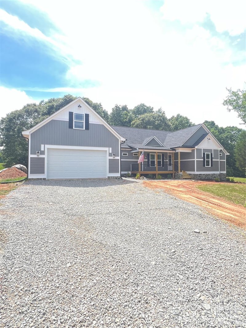1879 Shiloh Road, Claremont, NC - 3 beds, 2.5 baths, 2,037 sqft - $550,000