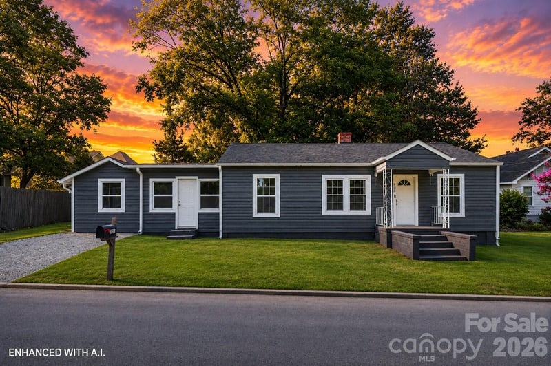 905 Rankin Avenue, Gastonia, NC - 4 beds, 2 baths, 1,387 sqft - $159,000