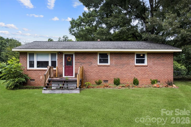 112 Luthers Road, Kings Mountain, NC - 3 beds, 1 bath, 1,045 sqft - $199,000