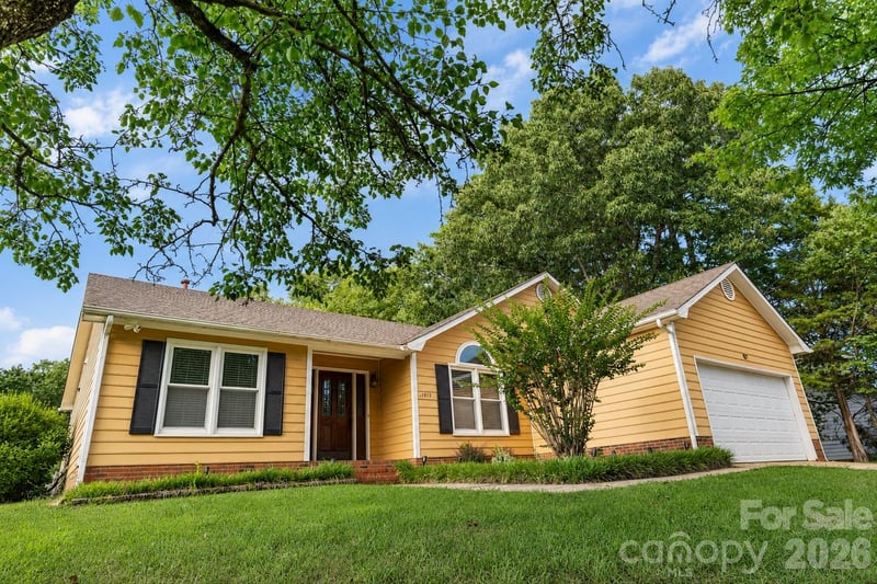11513 Waterflower Lane, Charlotte, NC - 3 beds, 2 baths, 1,664 sqft - $360,000