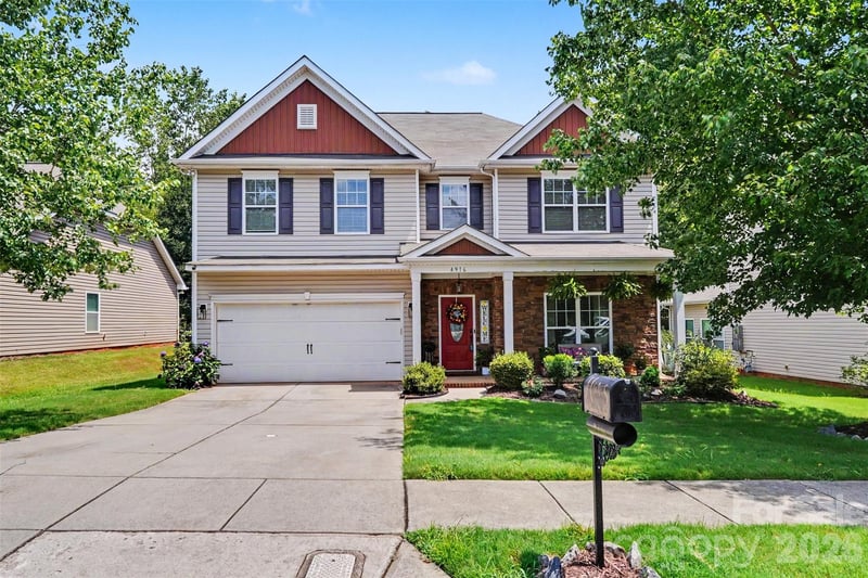 4916 Elementary View Drive, Charlotte, NC - 4 beds, 2.5 baths, 2,620 sqft - $425,000