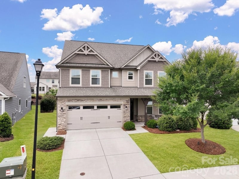 7159 Astella Way, Lancaster, SC - 6 beds, 3 baths, 3,520 sqft - $585,000