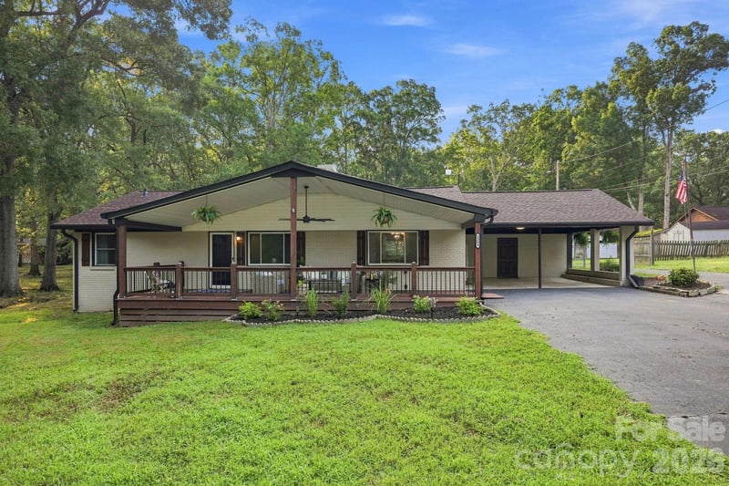 2204 Wilson Avenue, Monroe, NC - 3 beds, 2 baths, 1,325 sqft - $327,000
