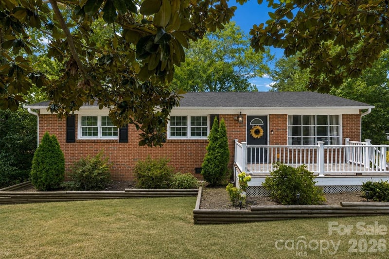 1537 Mcgill Street, Rock Hill, SC - 3 beds, 1.5 baths, 1,100 sqft - $279,000