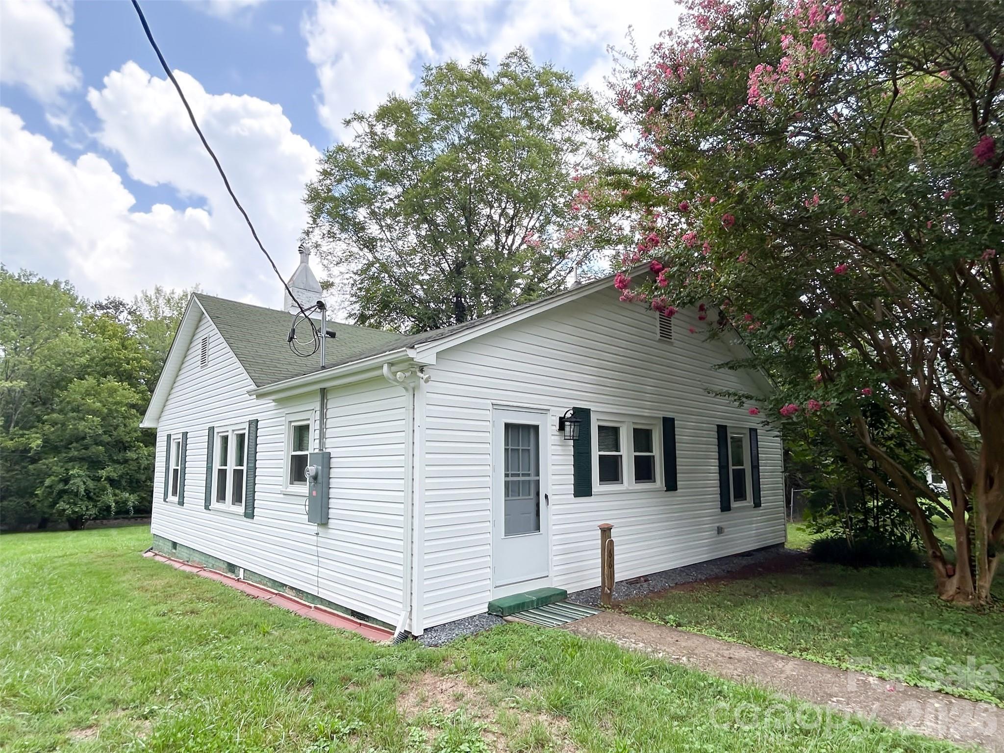 661 Central Street, Hudson, NC. property listing photo