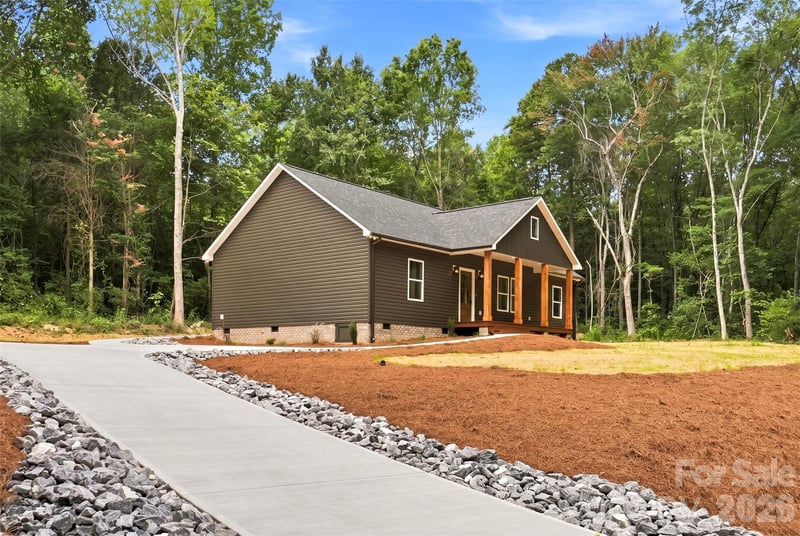 3361 Tolley Street, Claremont, NC - 3 beds, 2 baths, 1,425 sqft - $298,000