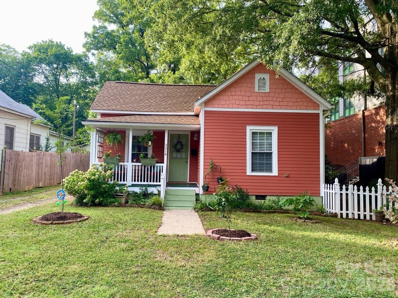 3314 N Alexander Street, Charlotte, NC - 2 beds, 1 bath, 985 sqft - $495,000