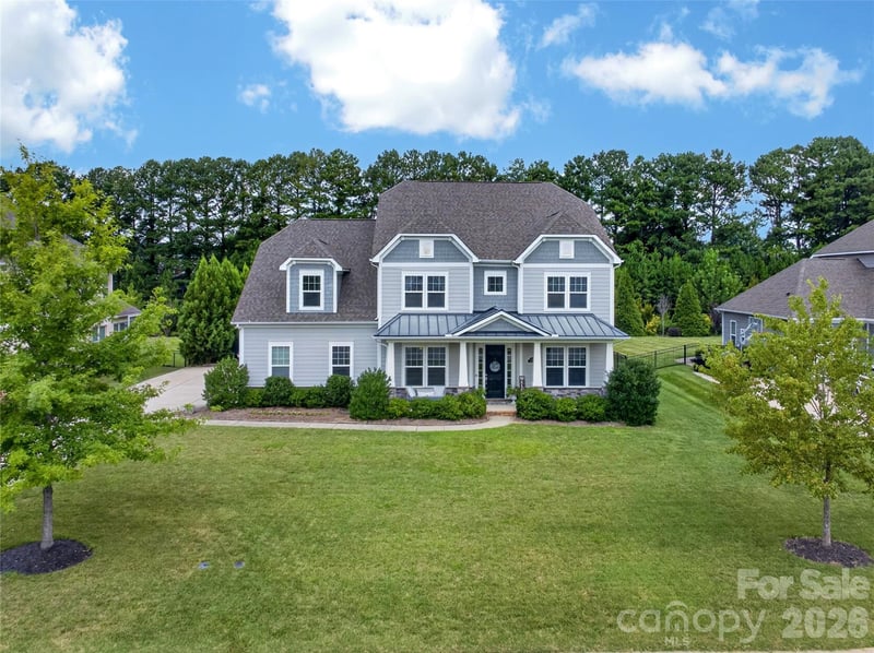 5110 Harwich Circle, Matthews, NC - 6 beds, 5.5 baths, 4,965 sqft - $1,450,000