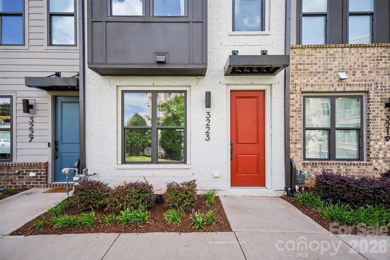 3223 Beans Boulevard, Charlotte, NC - 3 beds, 3.5 baths, 1,868 sqft - $685,000