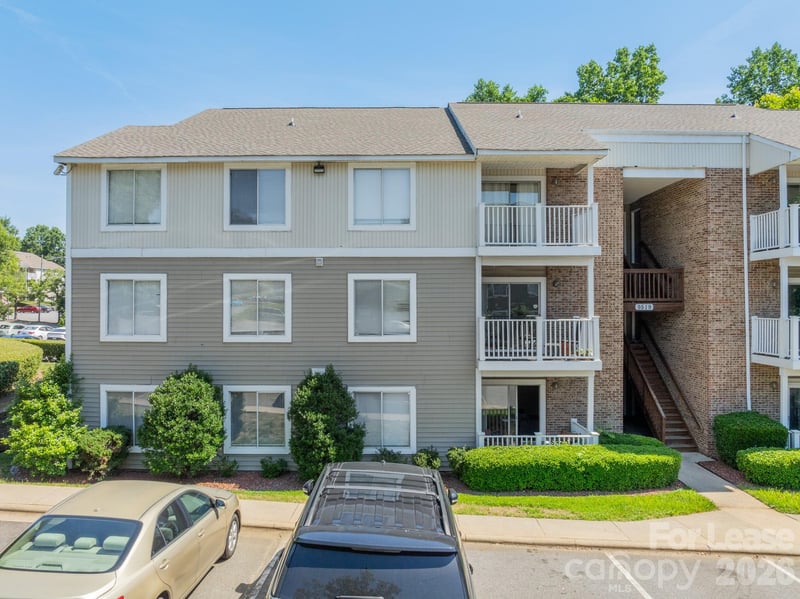 9535 University Terrace Drive C, Charlotte, NC - 4 beds, 2 baths, 1,096 sqft - $2,000