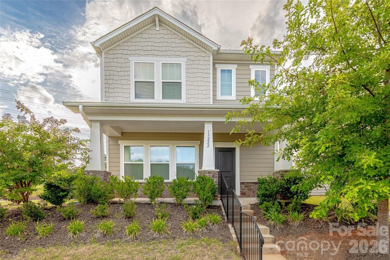 13222 Kenworth Road, Charlotte, NC - 3 beds, 2.5 baths, 1,972 sqft - $415,000