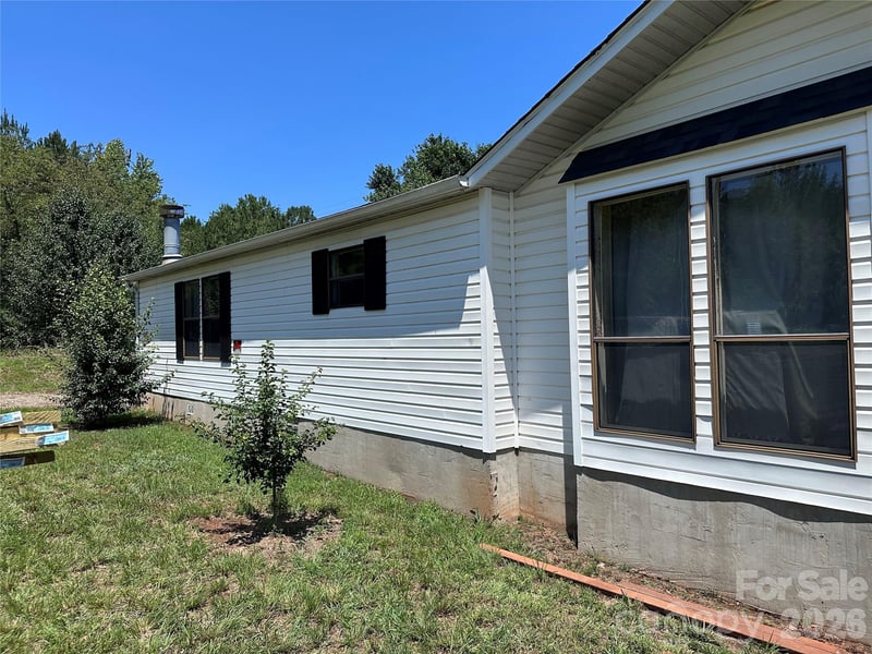 7509 Shady Oaks Road, Connelly Springs, NC - 3 beds, 2 baths, 1,774 sqft - $184,900