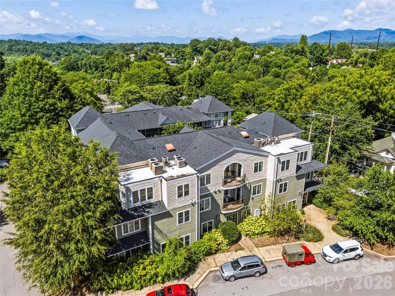 64 Clingman Avenue Apt 101, Asheville, NC - 2 baths - $775,000