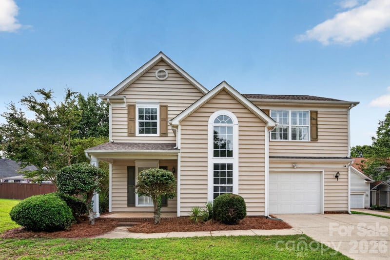 8220 Upsall Court, Charlotte, NC - 3 beds, 2.5 baths, 1,742 sqft - $334,900
