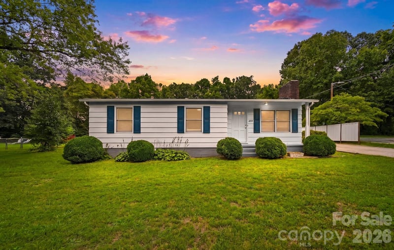 459 Swanson Drive SW, Lenoir, NC - 2 beds, 1 bath, 1,358 sqft - $244,900