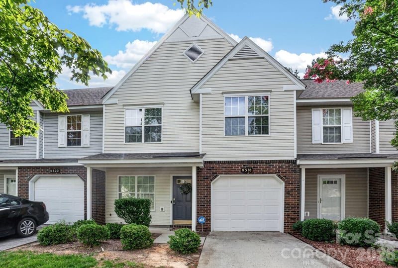8318 Christmas Court, Charlotte, NC - 2 beds, 2.5 baths, 1,633 sqft - $279,900