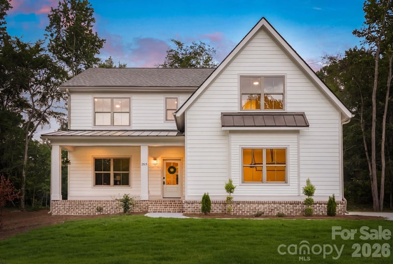 2315 Chateau Court, Matthews, NC - 5 beds, 3.5 baths, 3,237 sqft - $814,999