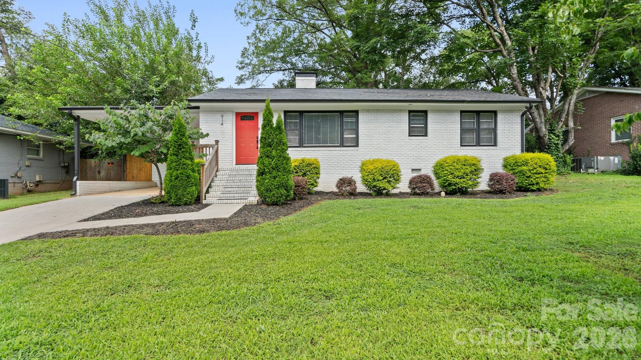 914 Crestmere Street, Charlotte, NC. property listing photo